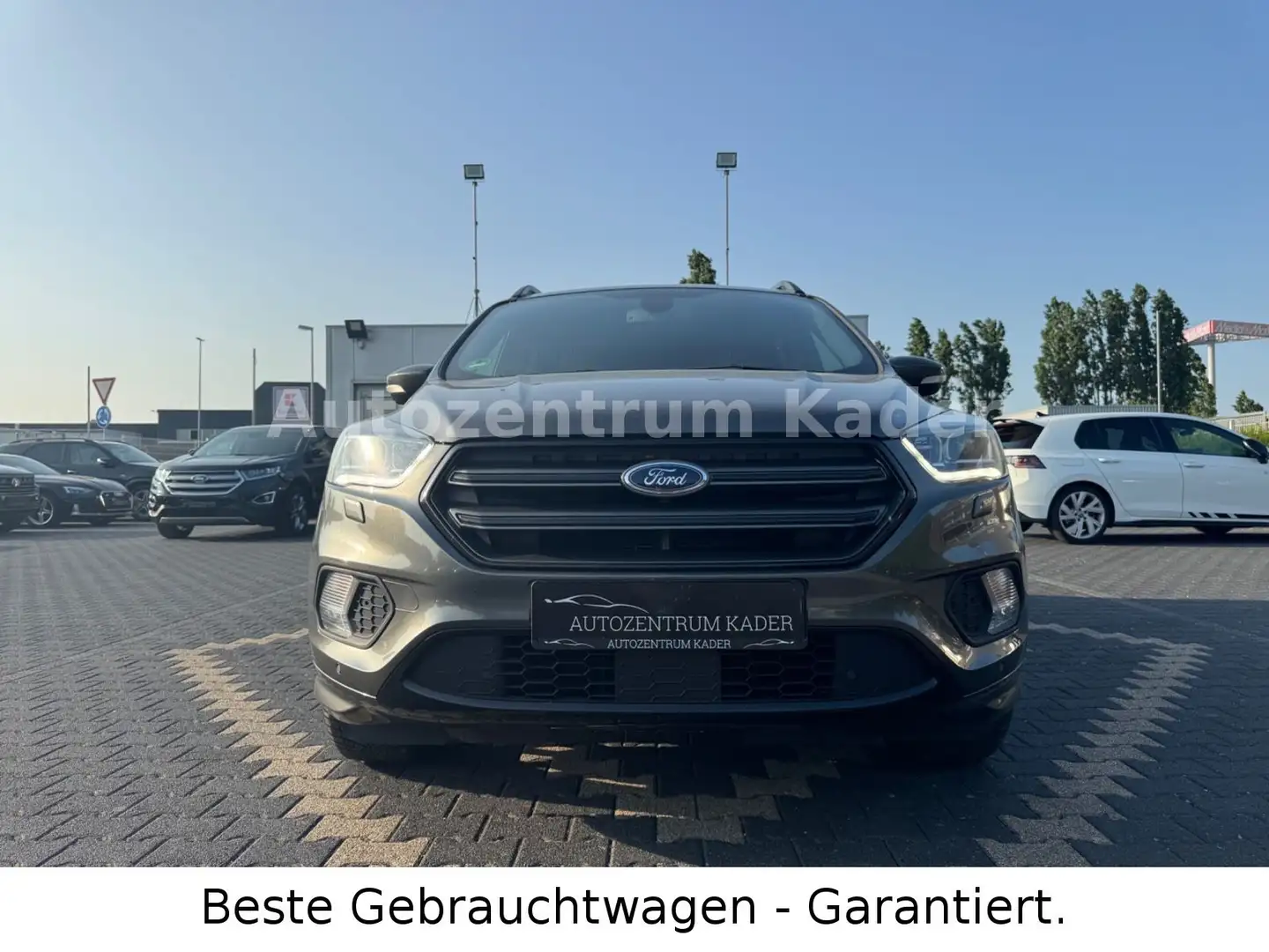 Ford Kuga ST-Line*R-Kam*Navi*LED*Leder*AHK*Garantie*X Gris - 1