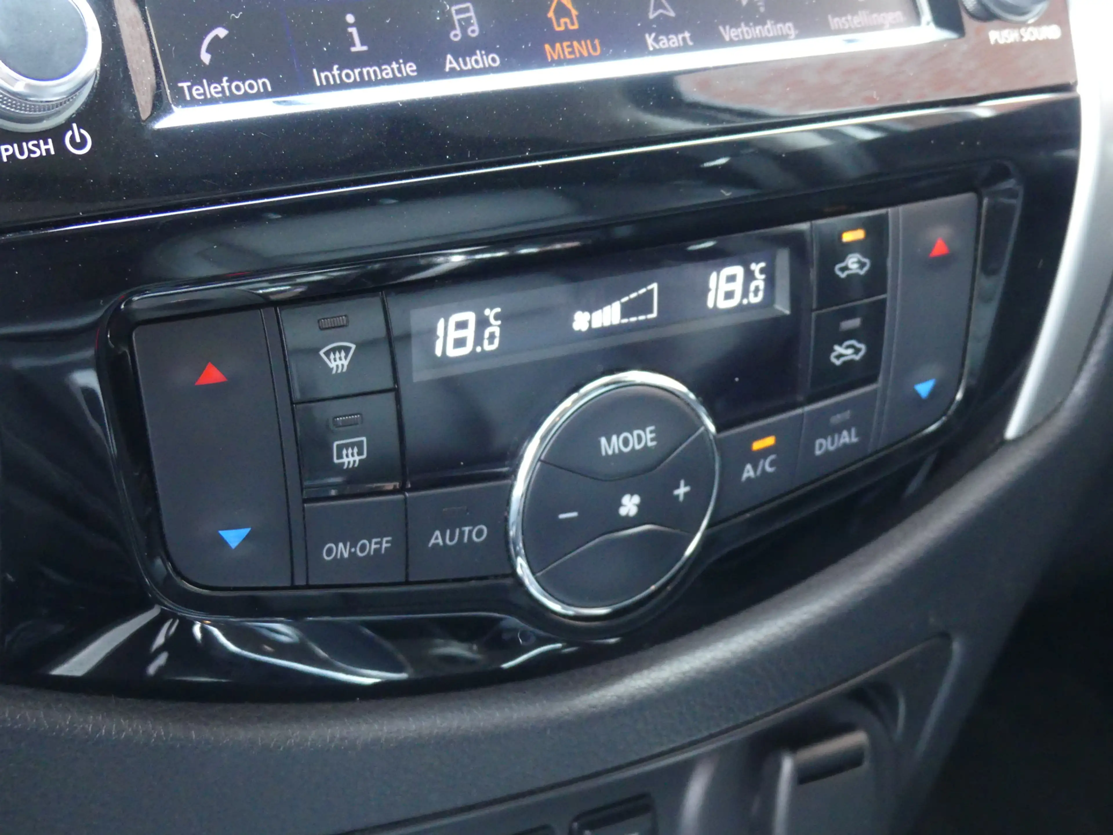 Nissan Navara 2.3 dCi Tekna 190PK 4WD 3500KG Trekgewicht Camera/ — photo 20