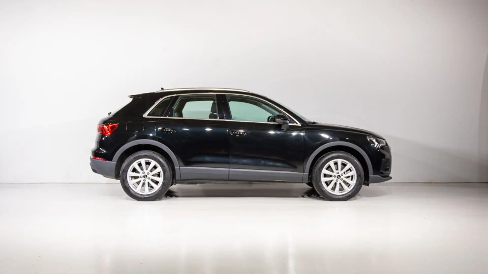 Audi Q3 1.4 45 TFSI E S TRONIC ADVANCED 5P Negro - 2