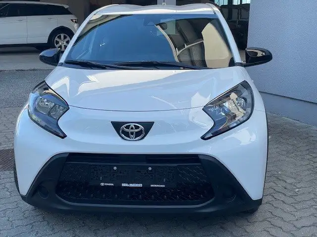 Toyota Aygo X 1,0 VVT-i Play Tageszulassung