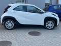 Toyota Aygo X 1,0 VVT-i Play Tageszulassung Weiß - thumbnail 2