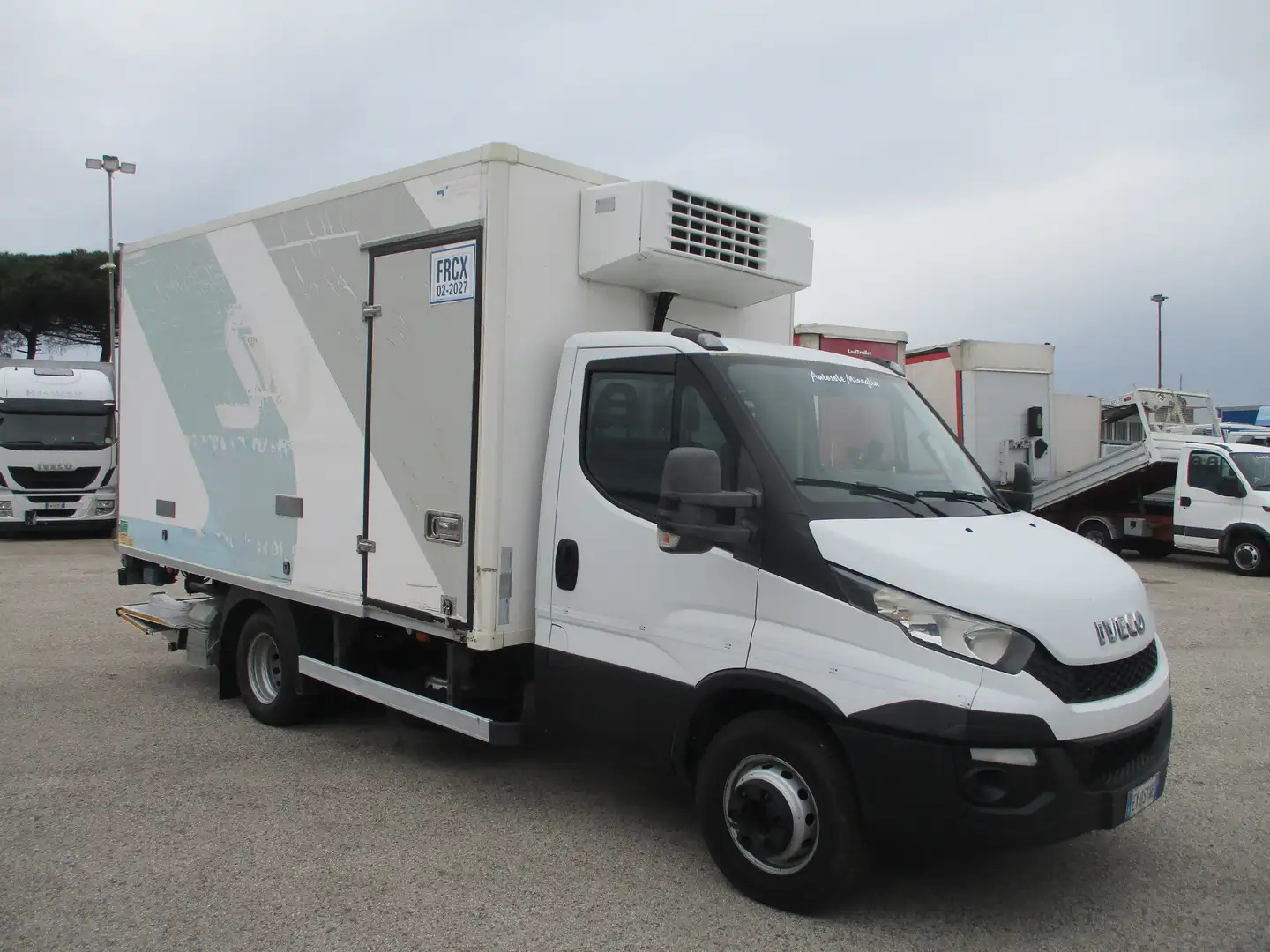 Iveco Daily 60C15 3000 150CV E5 FRIGO+PEDANA ATP FRCX 02/2027 Blanco - 1