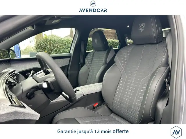 Peugeot 3008 view 6