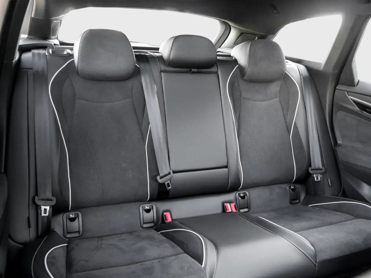 Volkswagen ID.7 Tourer Pro IQ.Light Navi HarmanK. SmartGlas Tra... 4