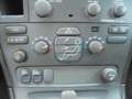 Volvo V70 2.4 AUTOMAAT ZEER NETJES DEALEROND NL-AUTO Beige - thumbnail 26