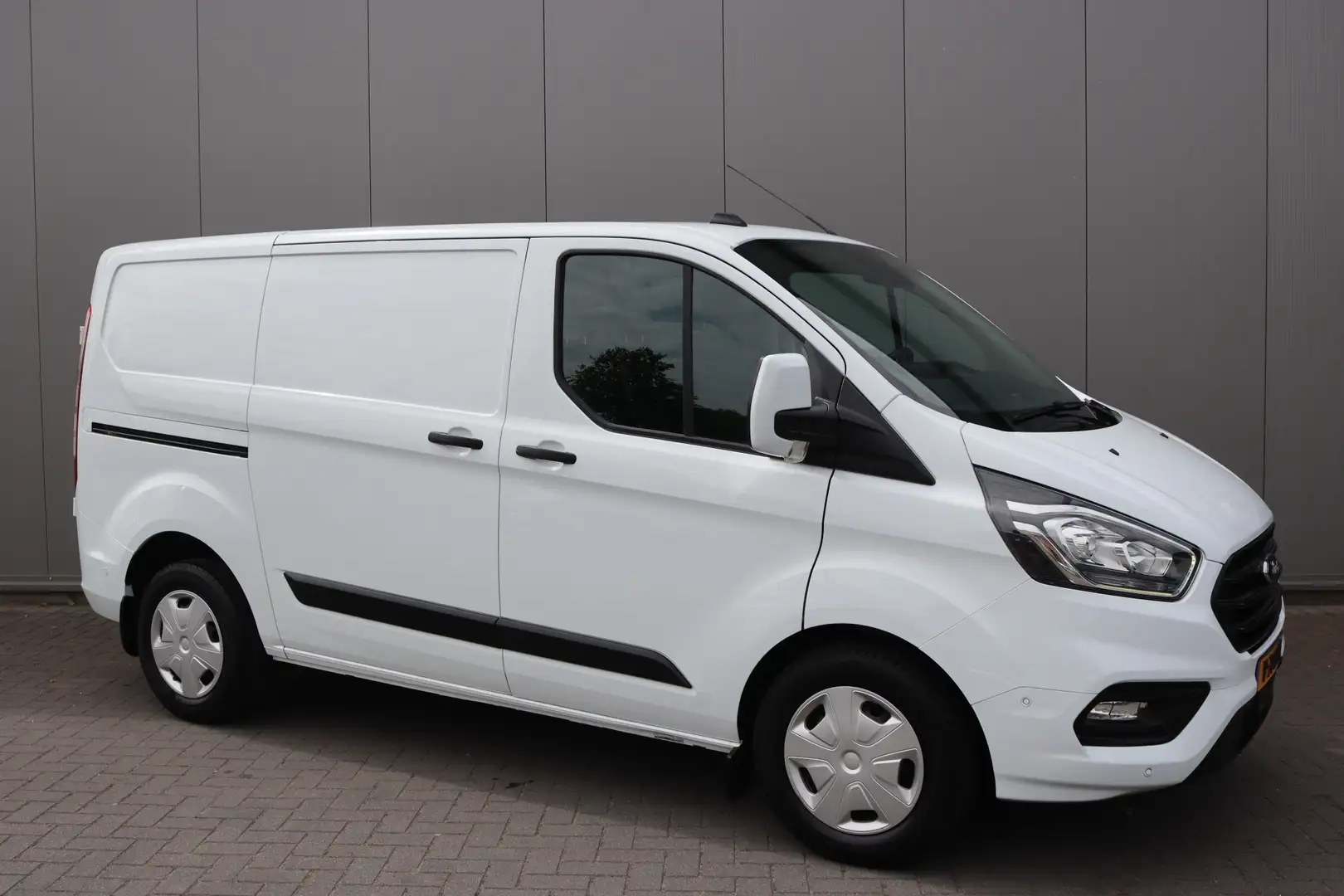Ford Transit Custom 340 125PK EcoB. L1H1 PHEV Trend Winter-pack/Carpla Wit - 2