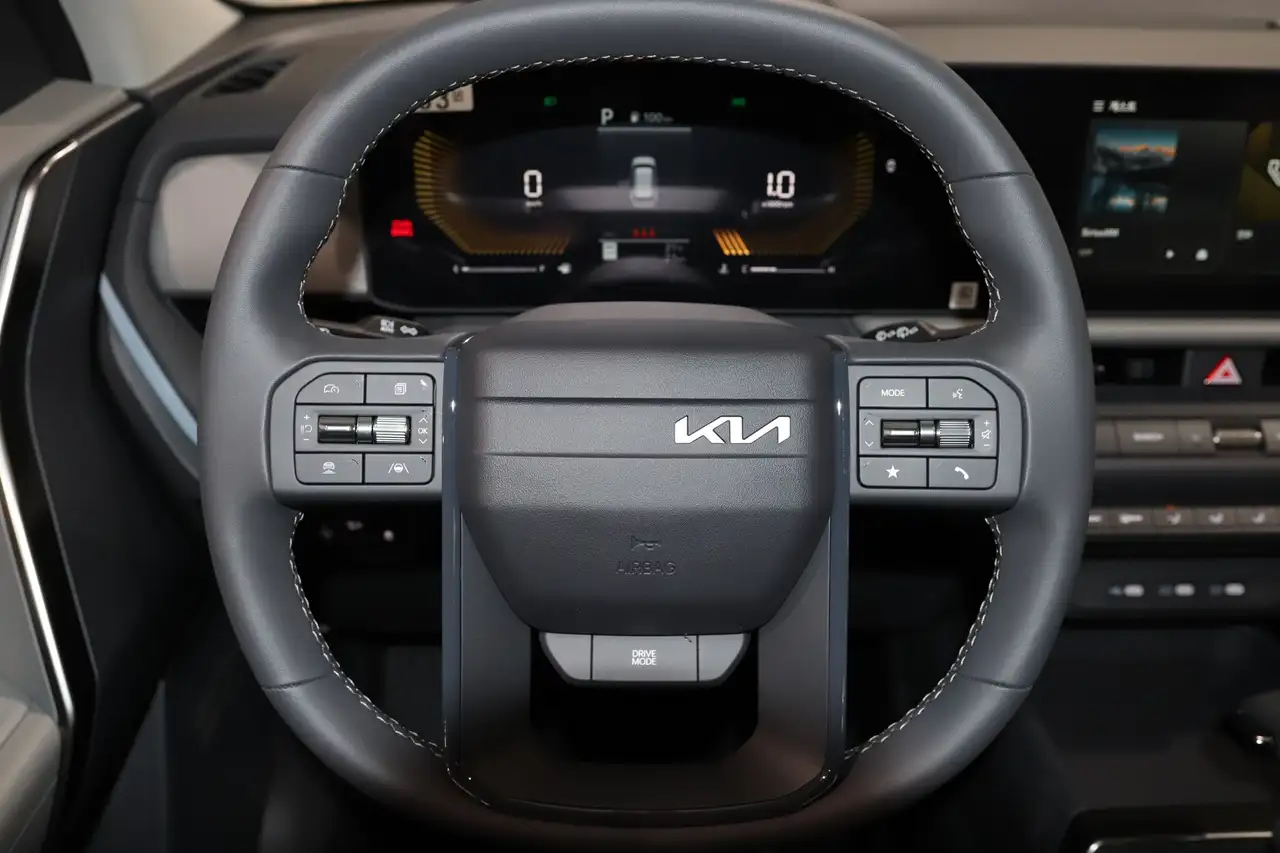 Kia Seltos fotografie Kia Seltos
