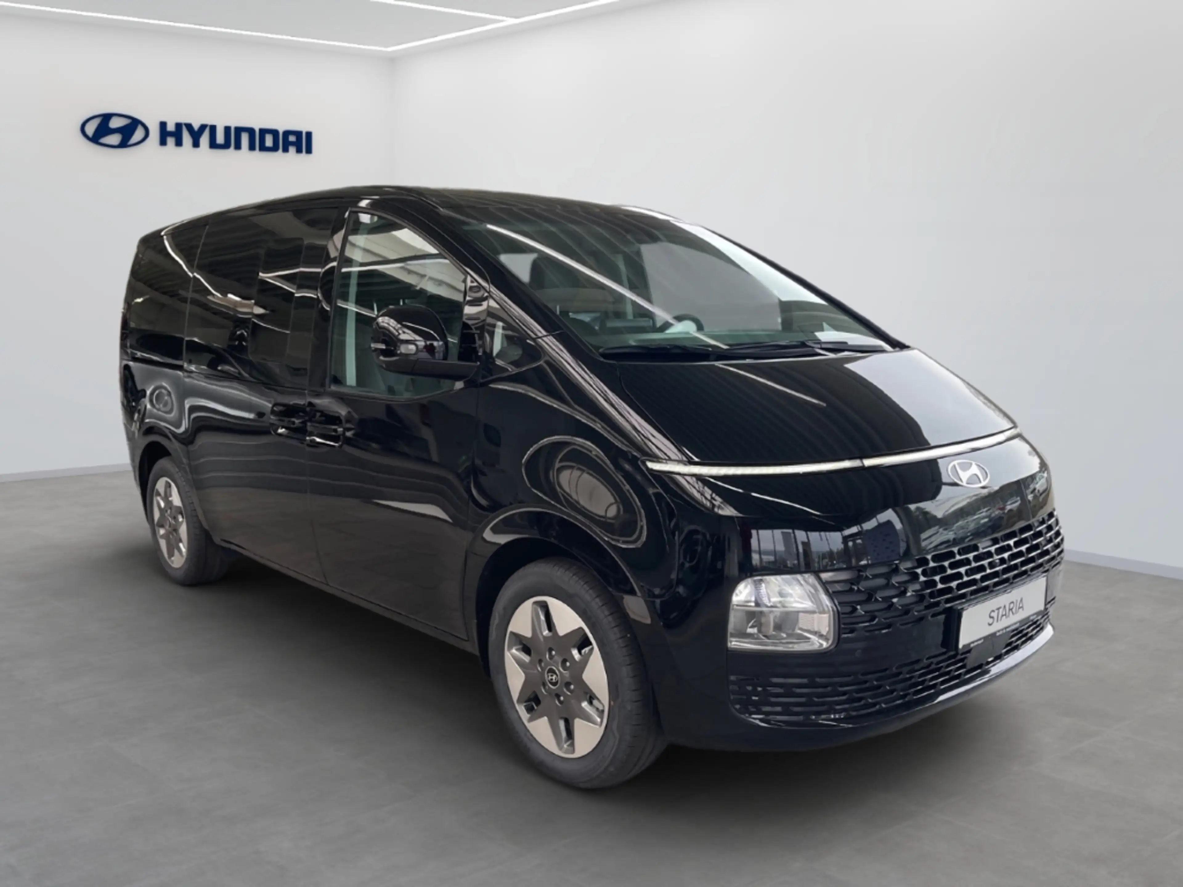 Hyundai STARIA Prime Hybrid 2WD PANO, Park-Paket-MAYEN — photo 2