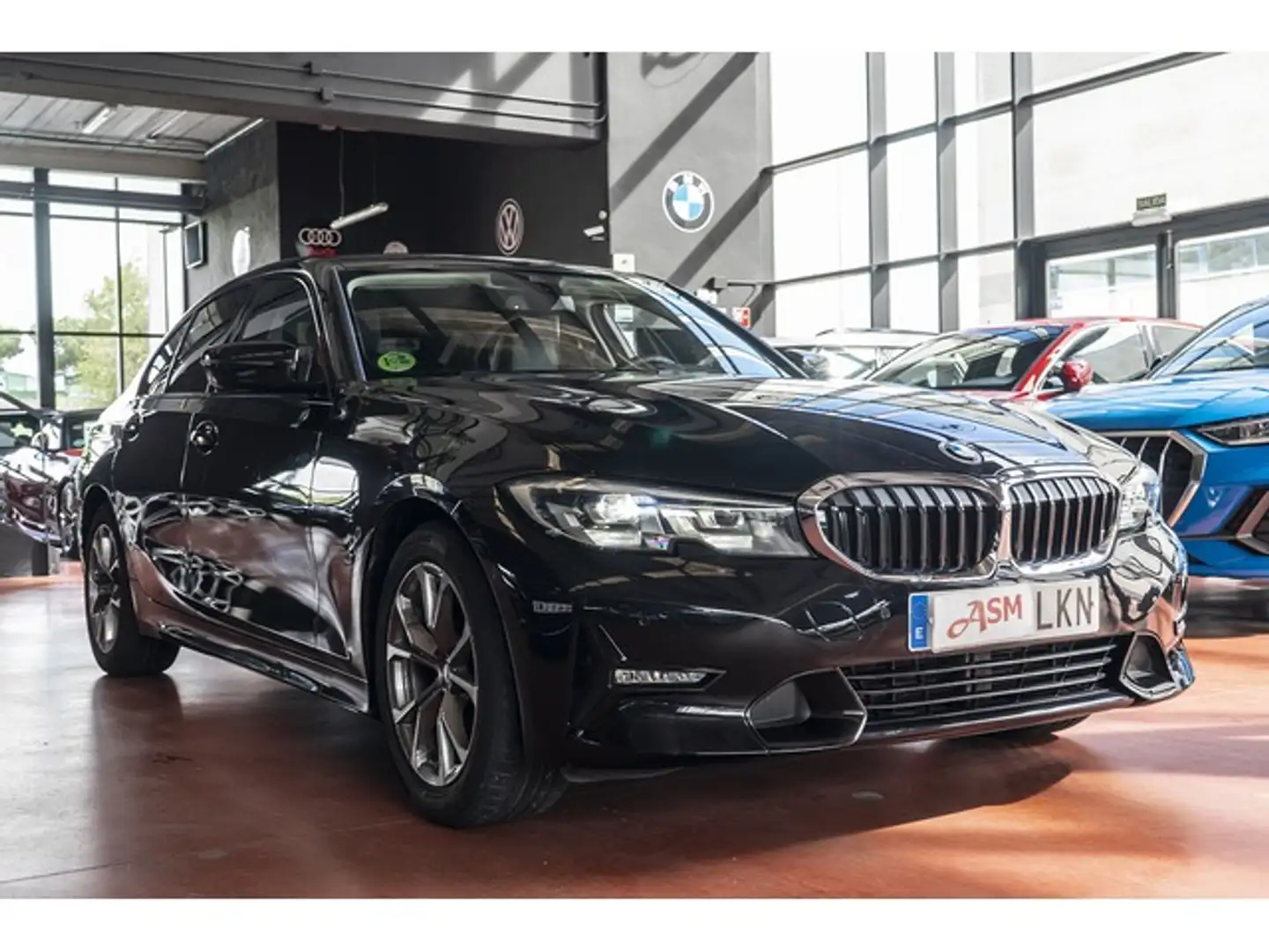 BMW 318 318d Noir - 2