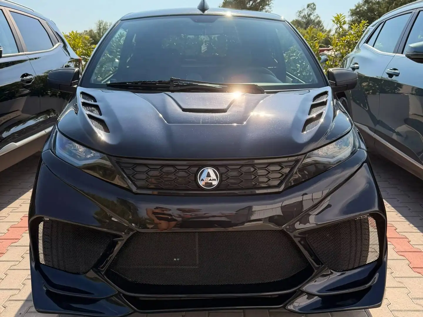 Aixam Sport Performance Schwarz - 1