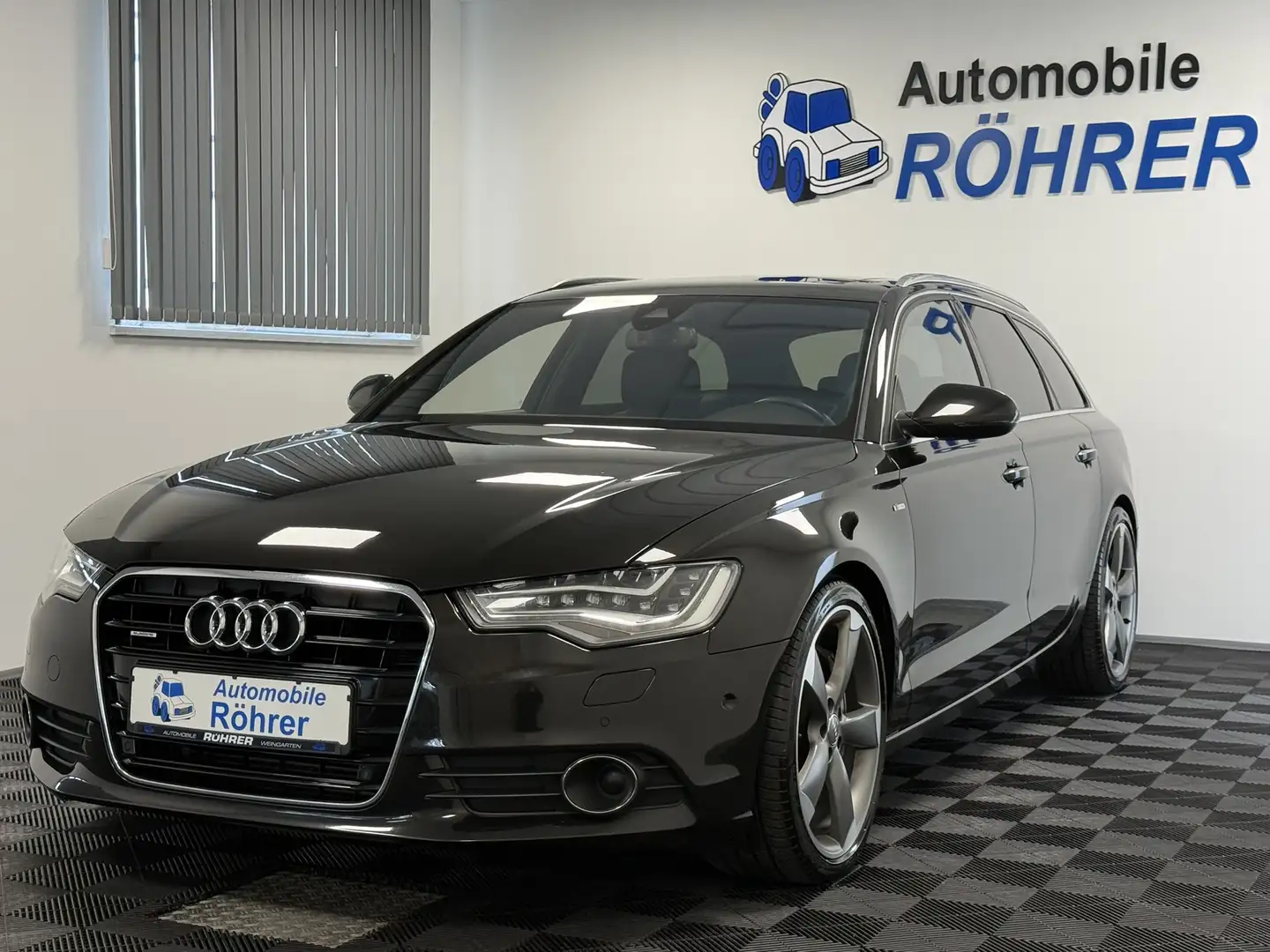 Audi A6 Avant 3.0 TDI quattro S-Line Pano ACC LED AHK Schwarz - 1