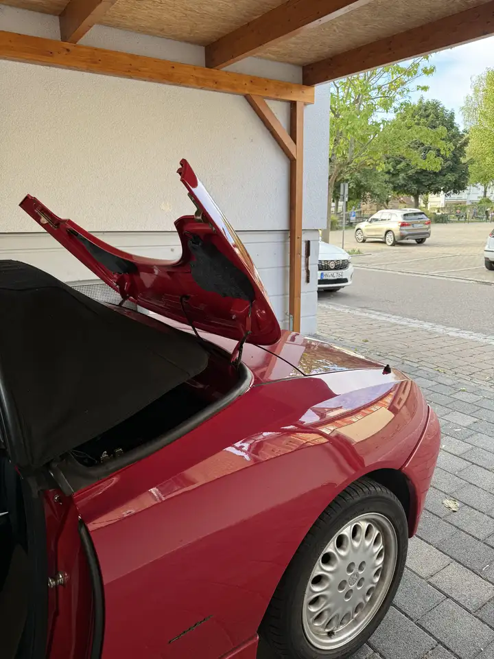 Alfa Romeo Spider 2.0 16V Twin Spark, foto 6