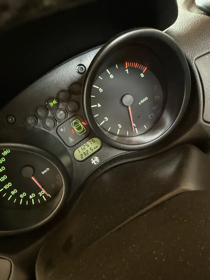 Alfa Romeo Spider 2.0 16V Twin Spark, foto 11