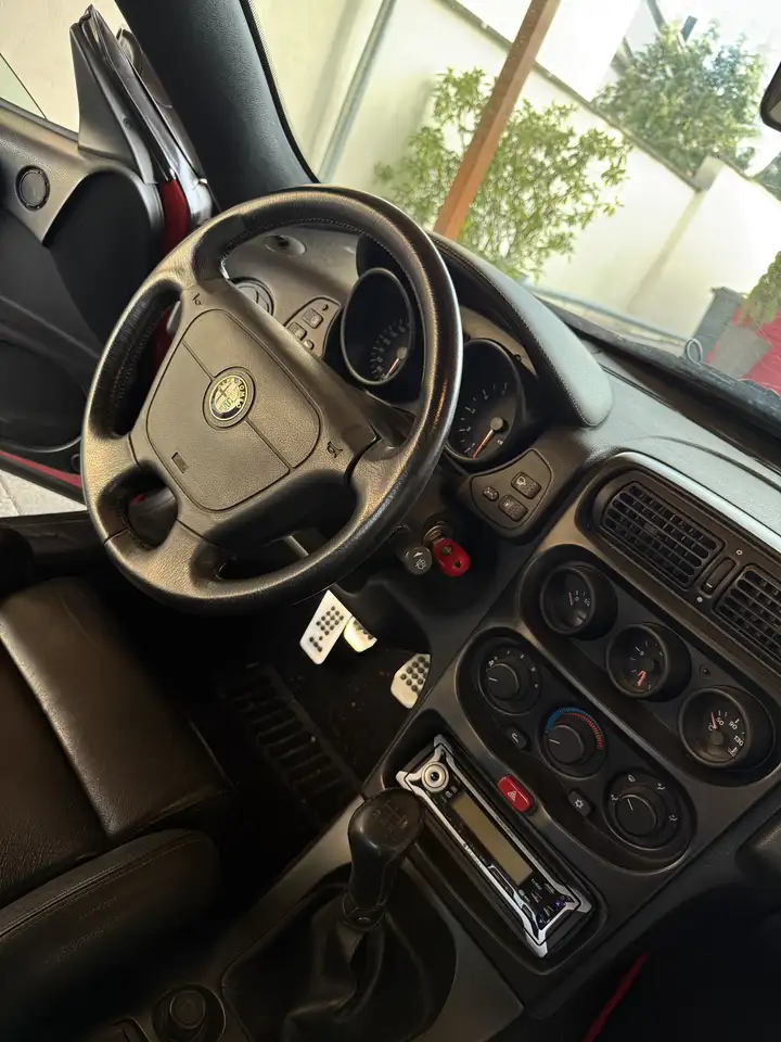 Alfa Romeo Spider 2.0 16V Twin Spark, foto 9