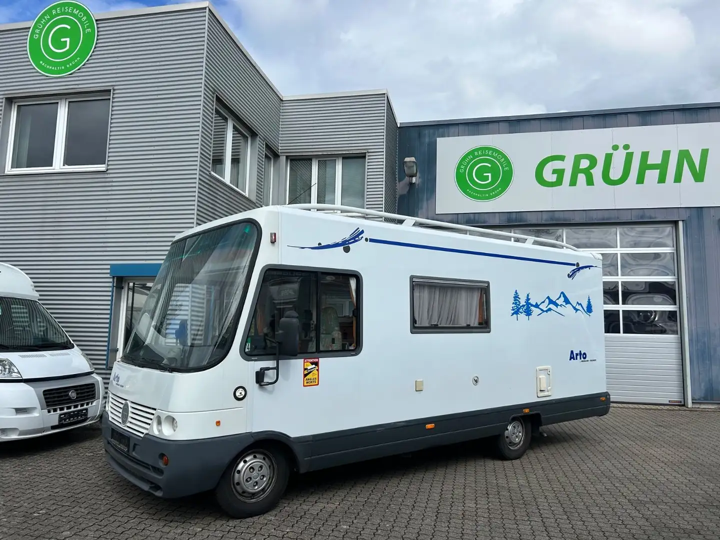 Sonstige Marken Arto 69 /122PS /Klima /Solar /Kamera Weiß - 1