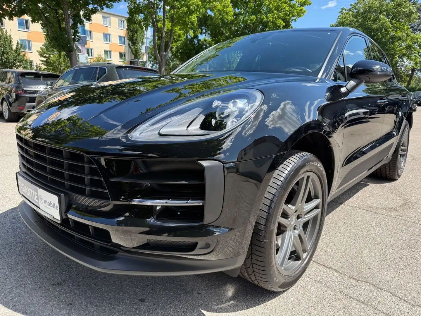 Porsche Macan S AUT~SportChro~Leder~SportAbg~Kam~PASM~ Schwarz - 1