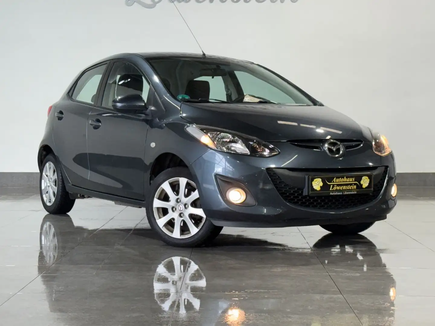 Mazda 2 Lim. 1.3  Active*KLIMA*TÜV*PDC*SHZ Grau - 2