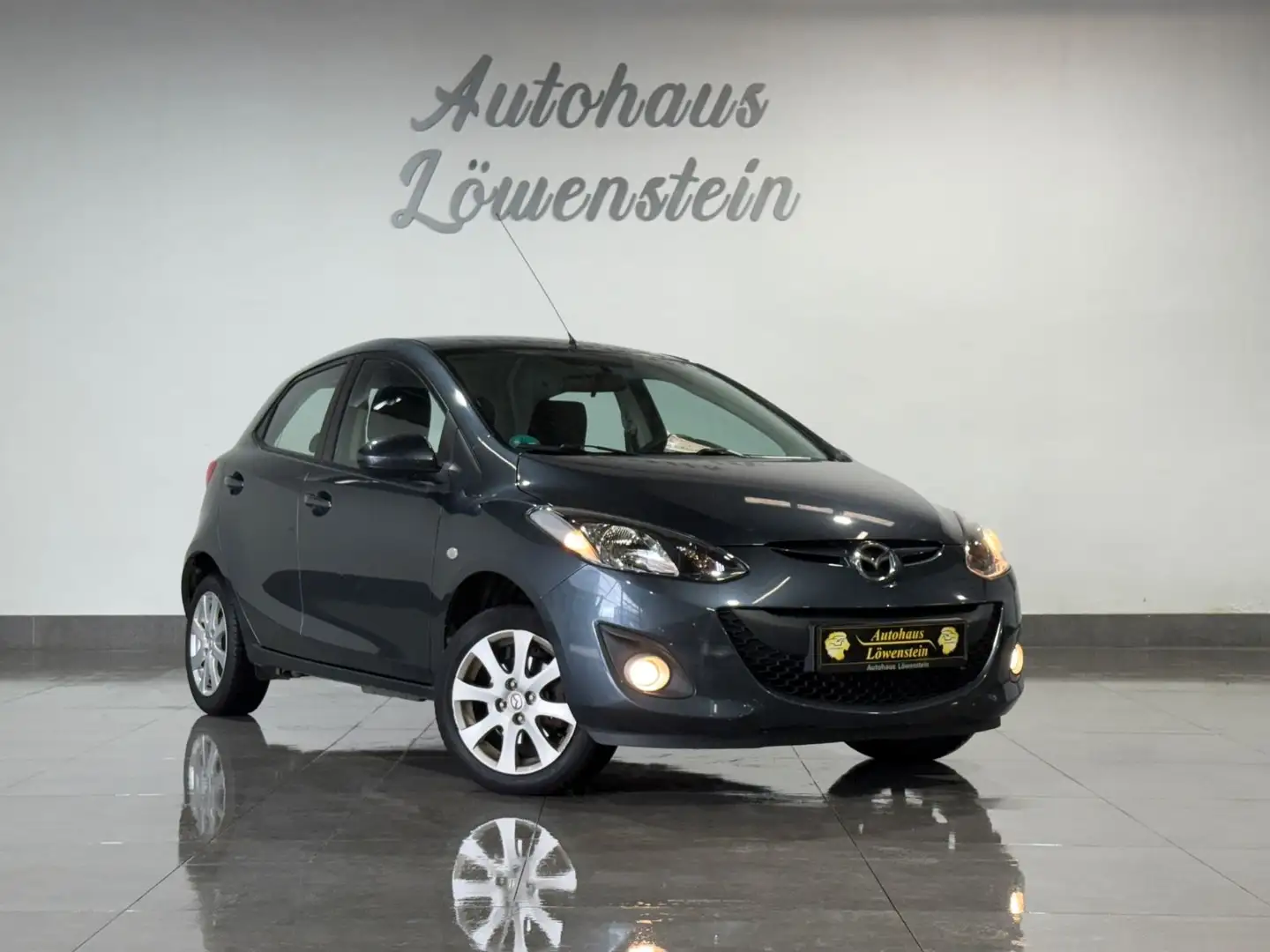 Mazda 2 Lim. 1.3  Active*KLIMA*TÜV*PDC*SHZ Grau - 1