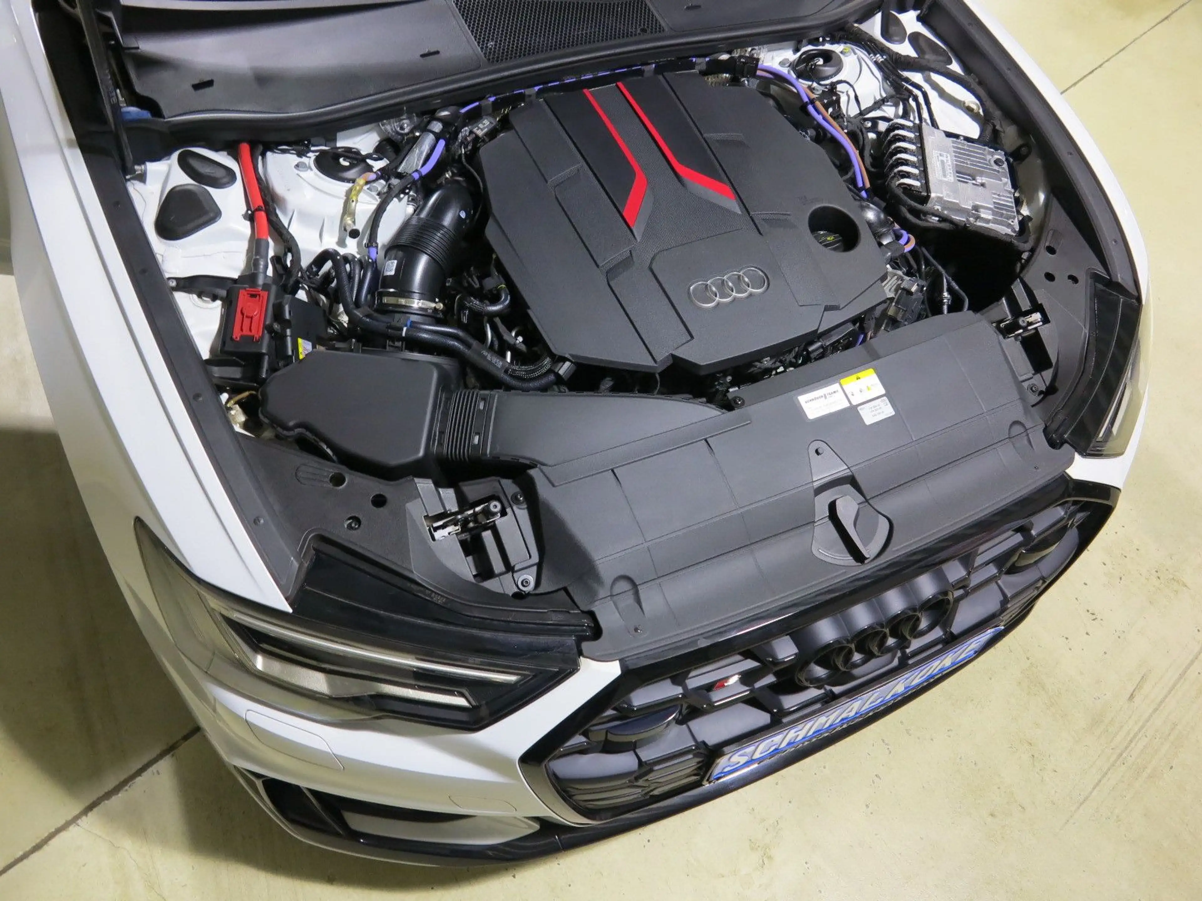 Audi S6 Avant TDI3.0V6 quattro tiptronic eSAD LM21 — photo 8