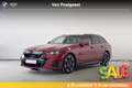 BMW i5 Touring eDrive40 M Sport Edition M Sportpakket Pro Rood - thumbnail 1