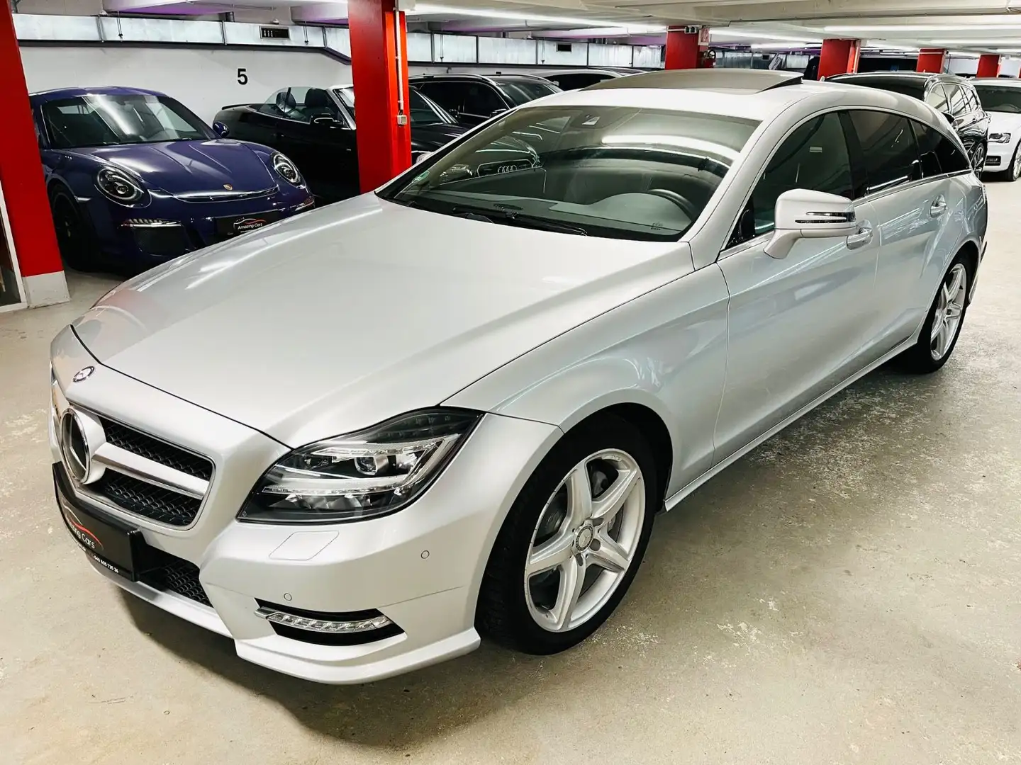 Mercedes-Benz CLS 350 AMG Line LED|Pano|H&K Argintiu - 1