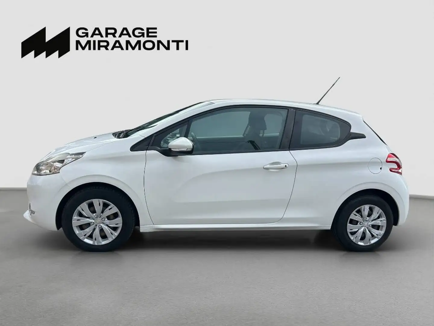 Peugeot 208 1.0 PT (vti) 12v Active 5p Bianco - 2
