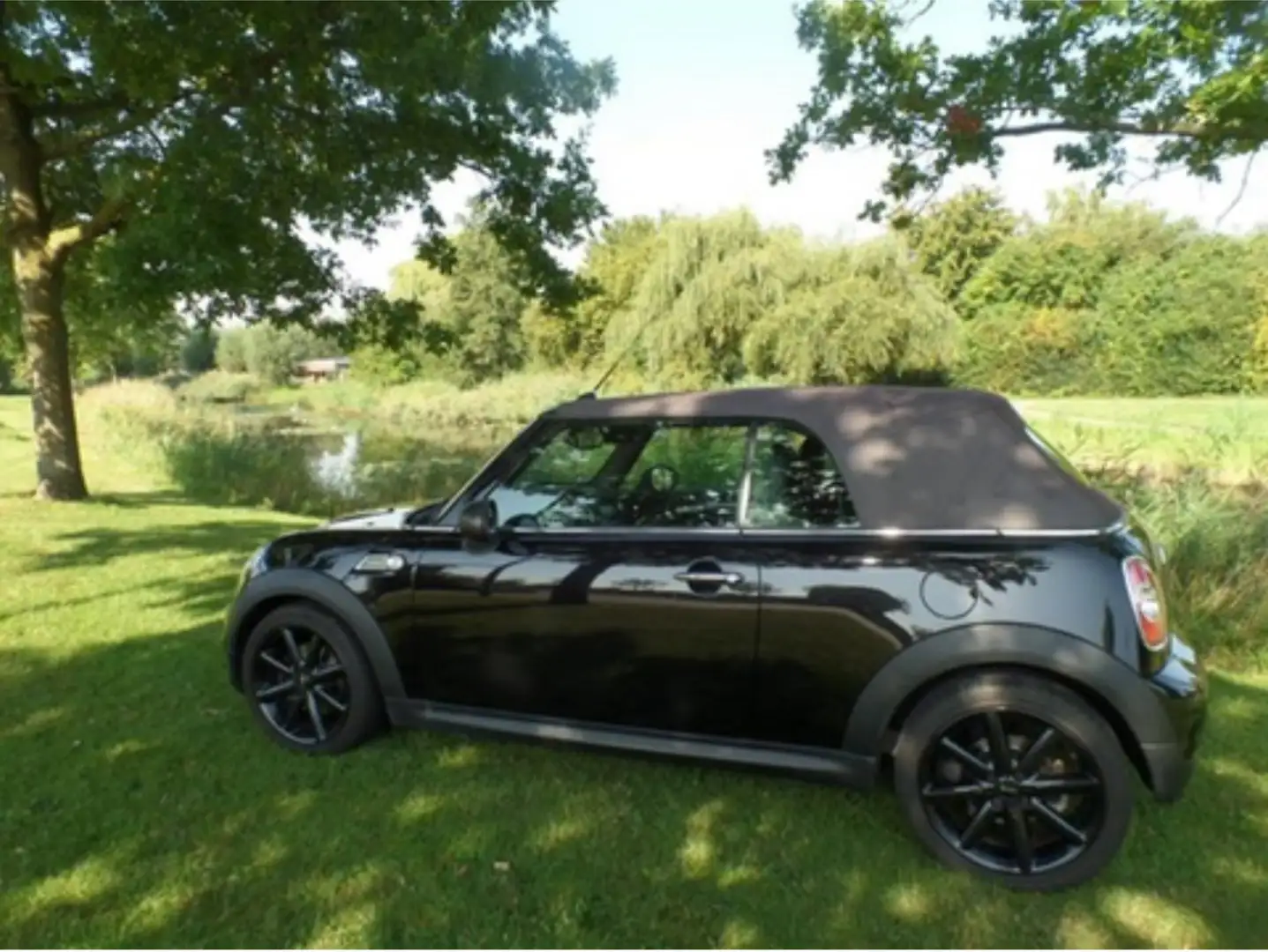 MINI One Cabrio Highgate - 1