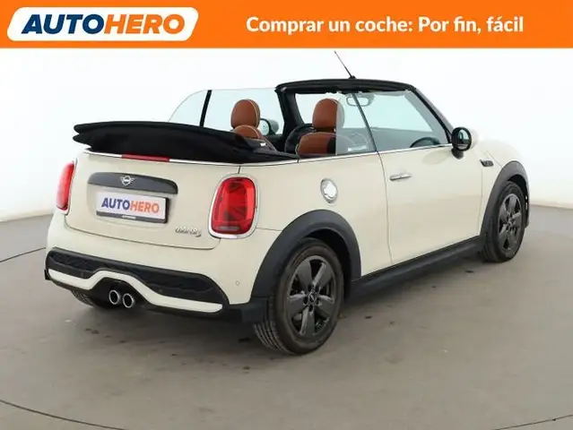 Mini Hatch view 6