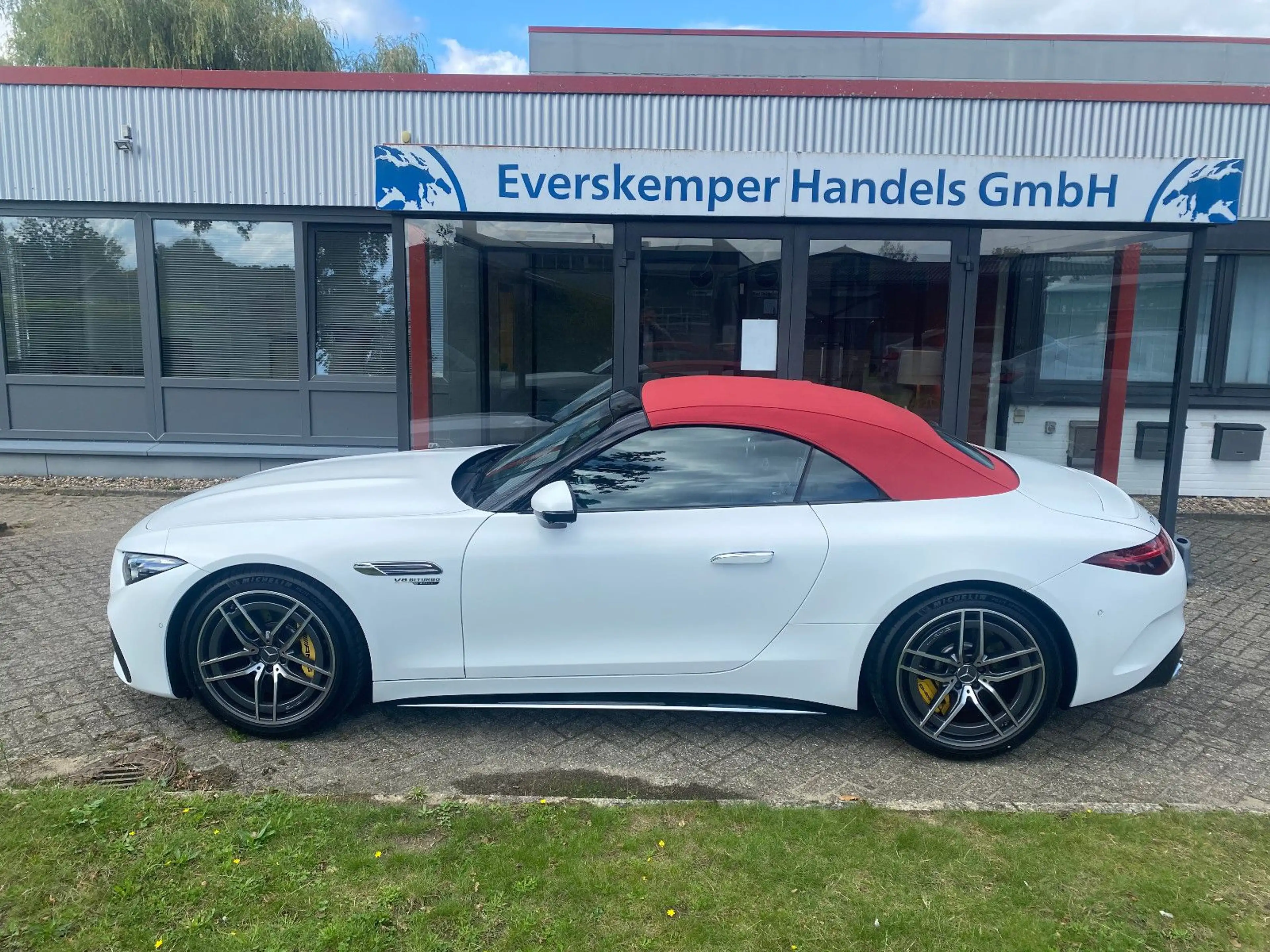 Mercedes-Benz SL 63 AMG 1.Hand Magno White Full Service — photo 2