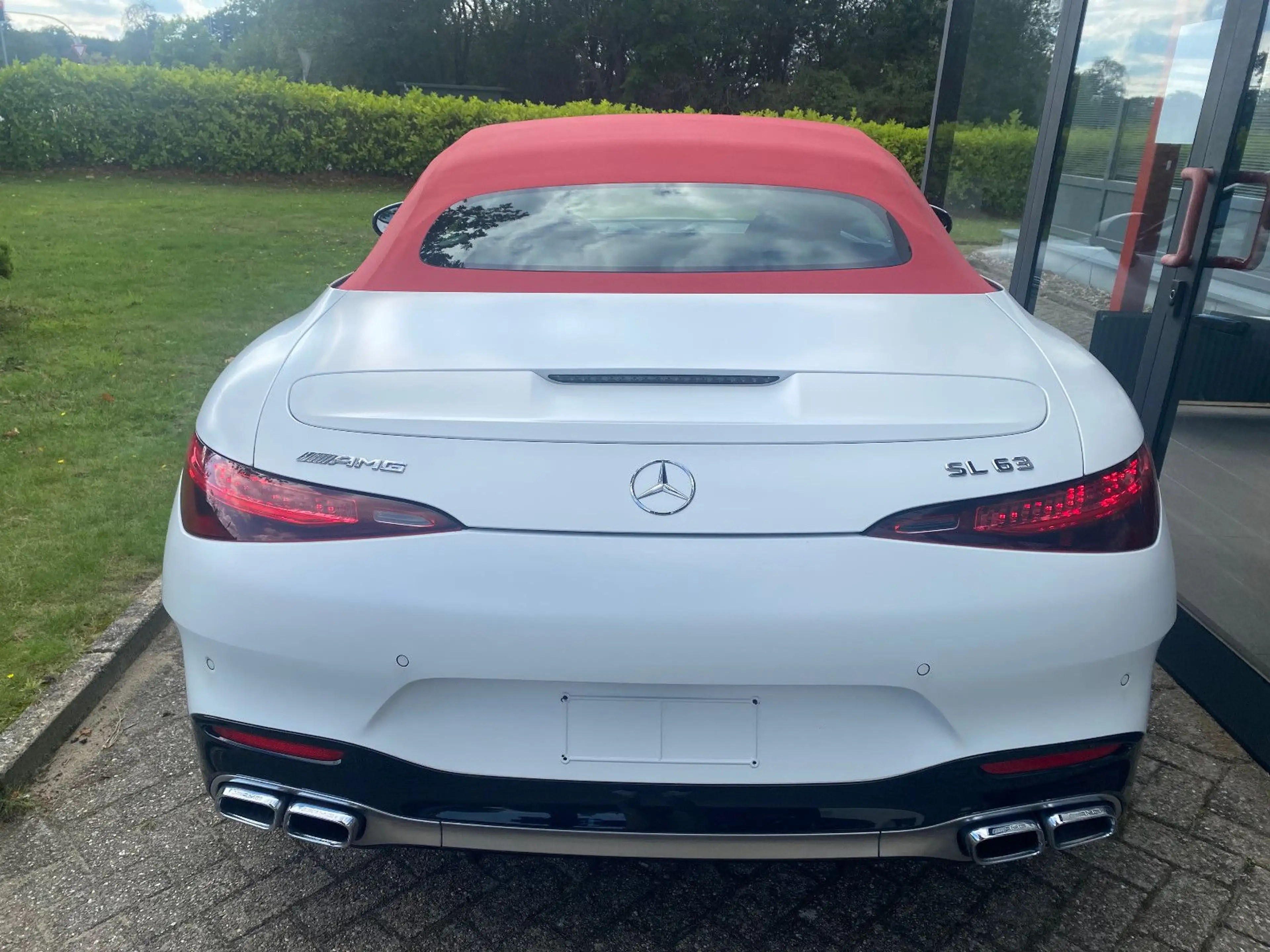 Mercedes-Benz SL 63 AMG 1.Hand Magno White Full Service — photo 4