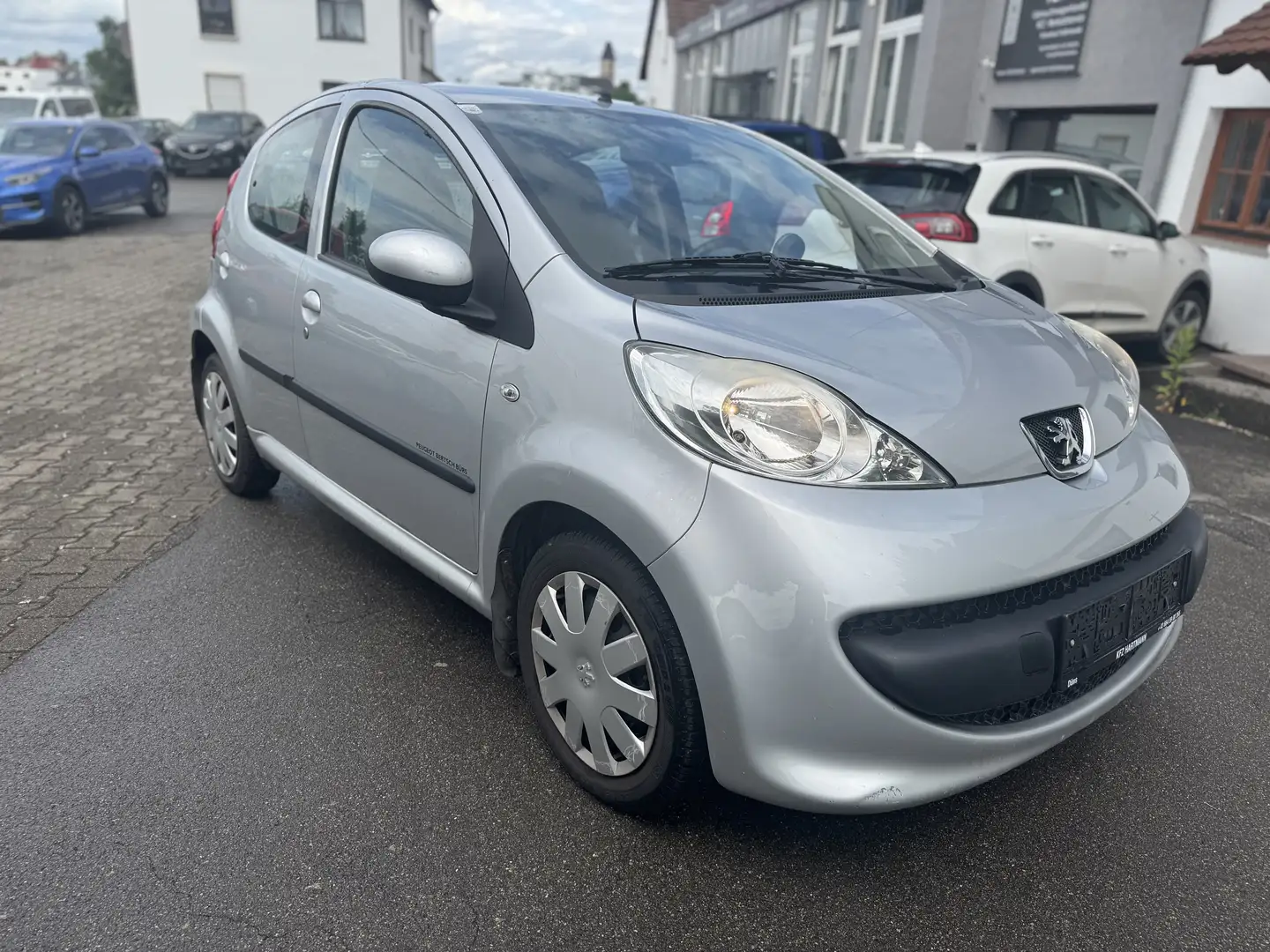 Peugeot 107 Filou Gris - 1