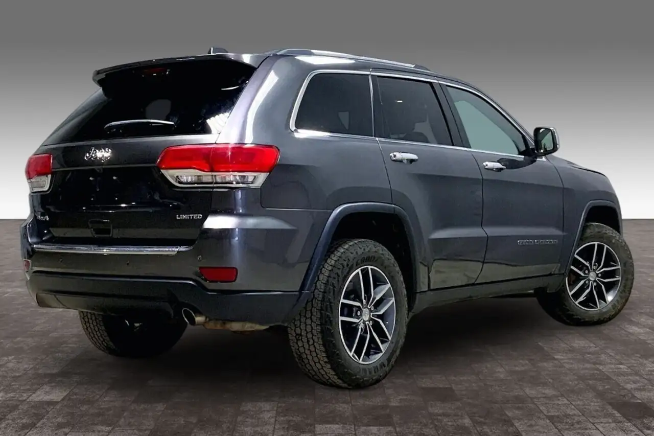 Jeep Grand Cherokee снимка Jeep Grand Cherokee