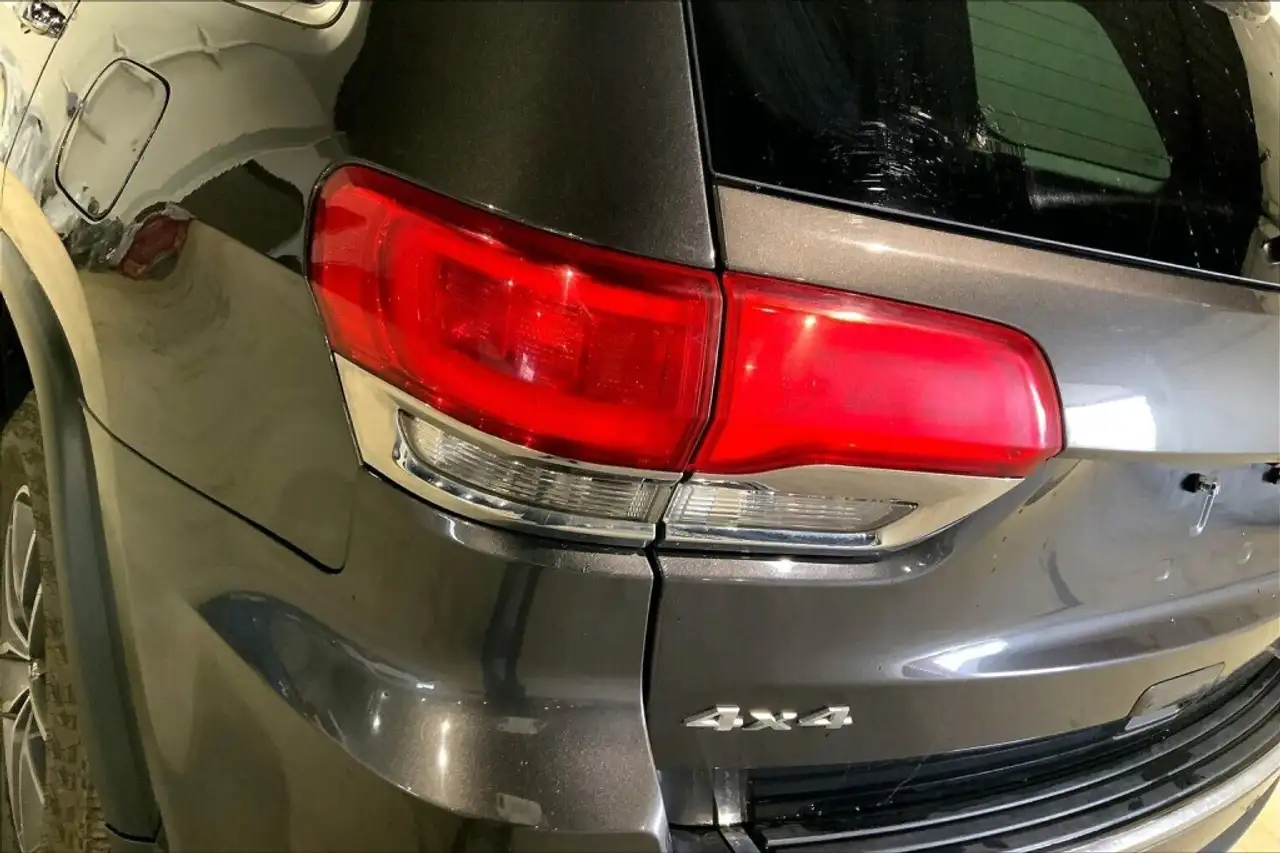 Jeep Grand Cherokee снимка Jeep Grand Cherokee