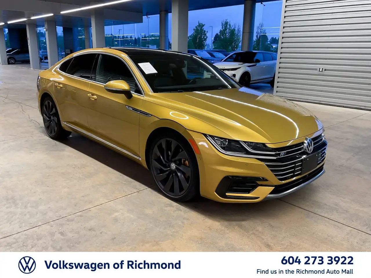 Volkswagen Arteon снимка Volkswagen Arteon