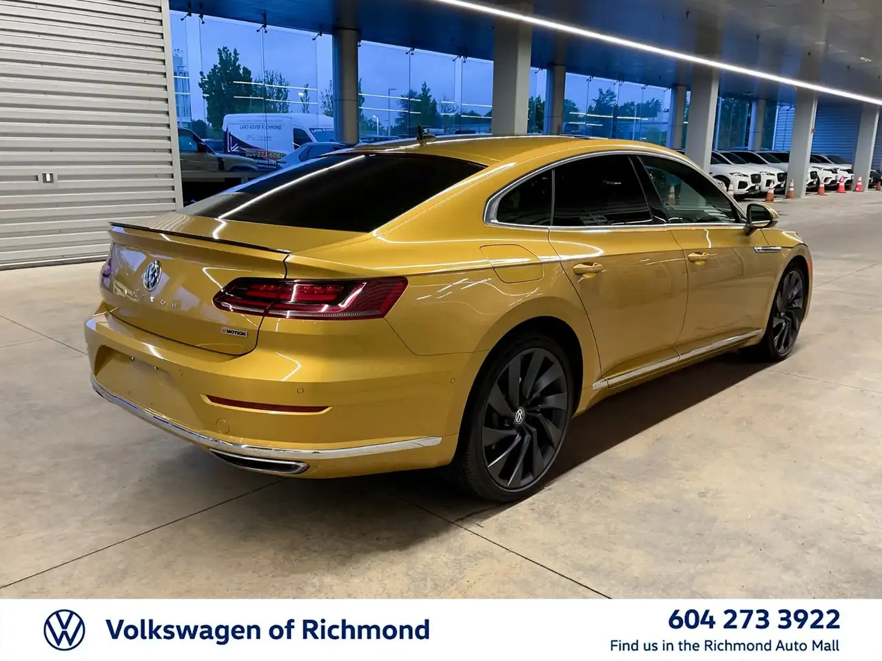Volkswagen Arteon снимка Volkswagen Arteon