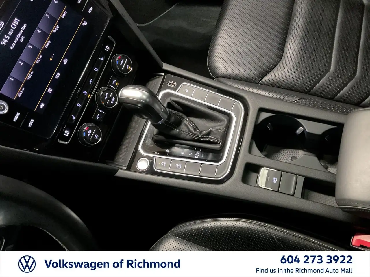 Volkswagen Arteon снимка Volkswagen Arteon