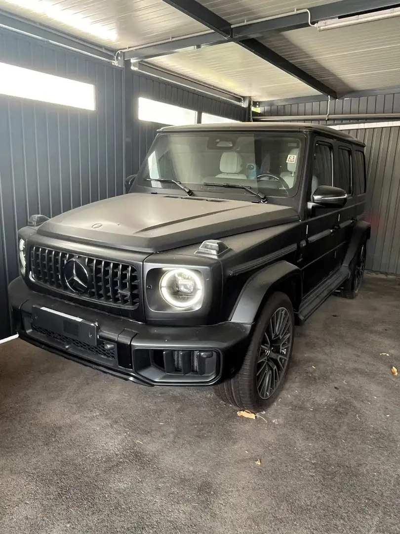 Mercedes-Benz G 63 AMG G63 4MATIC Aut. Schwarz - 1