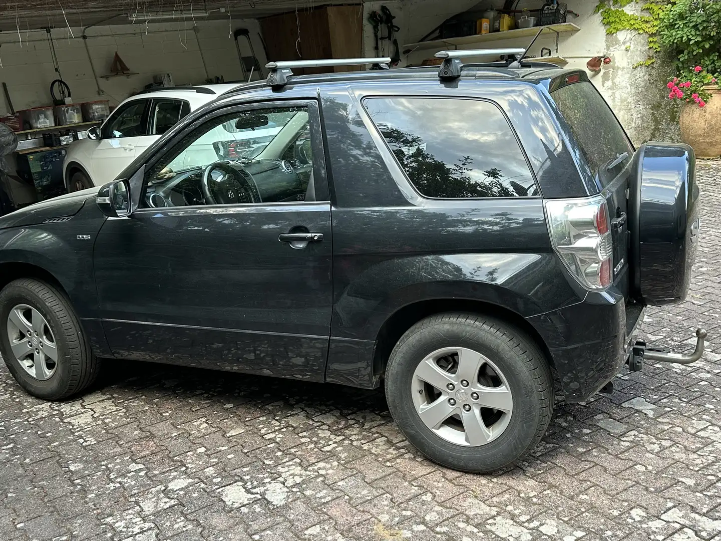 Suzuki Grand Vitara 1.9 ddis offroad Evolution 3p Noir - 2