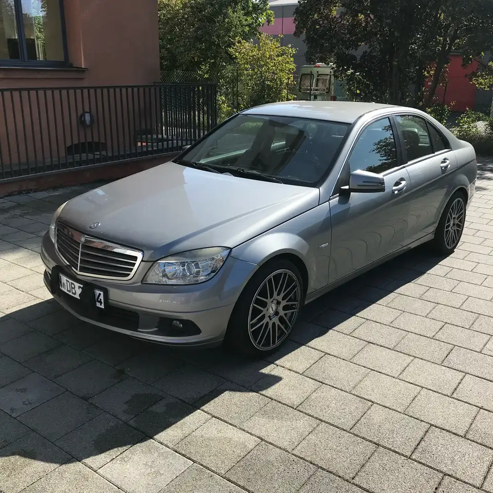 Mercedes-Benz C 200