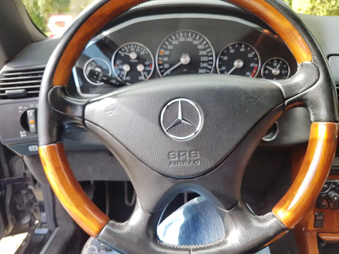 Mercedes-Benz SL 320 Spezial Edition, foto 2