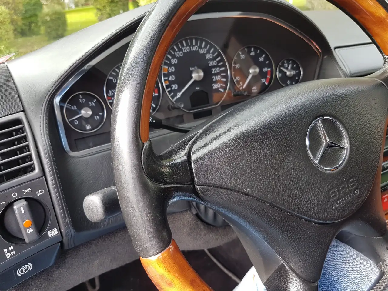 Mercedes-Benz SL 320 Spezial Edition, foto 1
