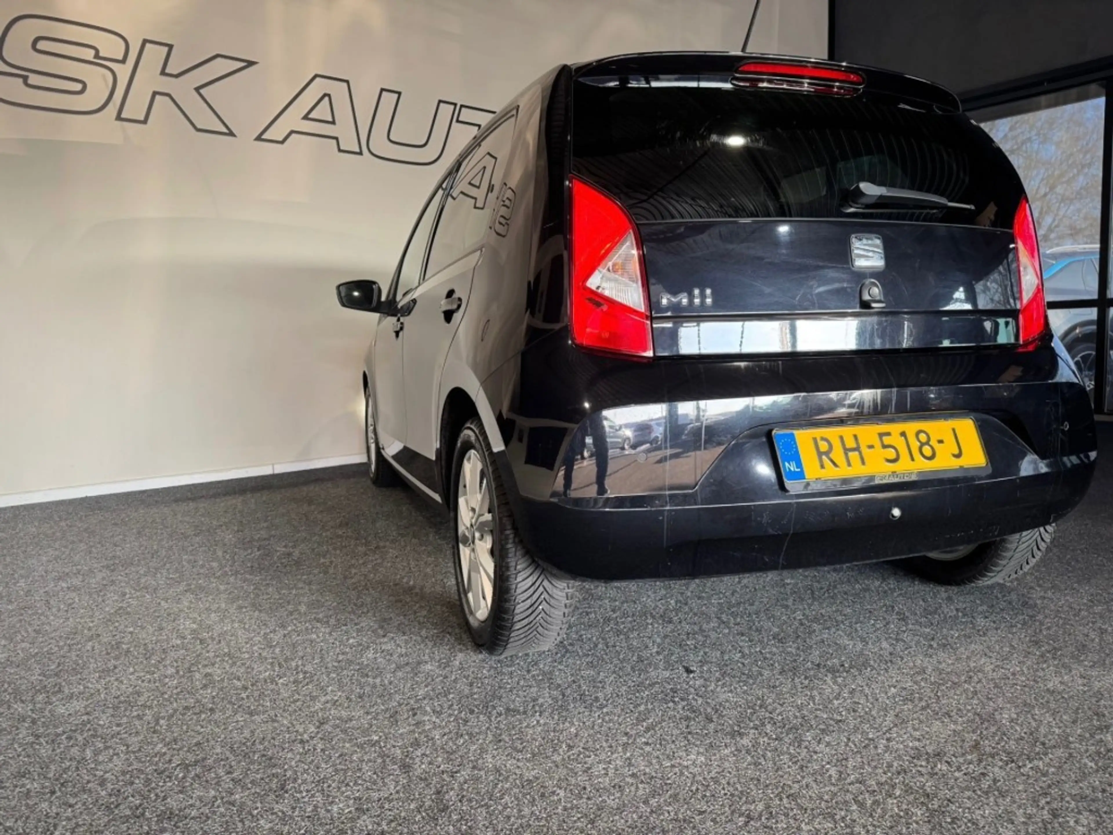SEAT Mii 1.0 SPORT INTENSE l NAP l BLUETOOH l PDC l CRUISE — photo 7