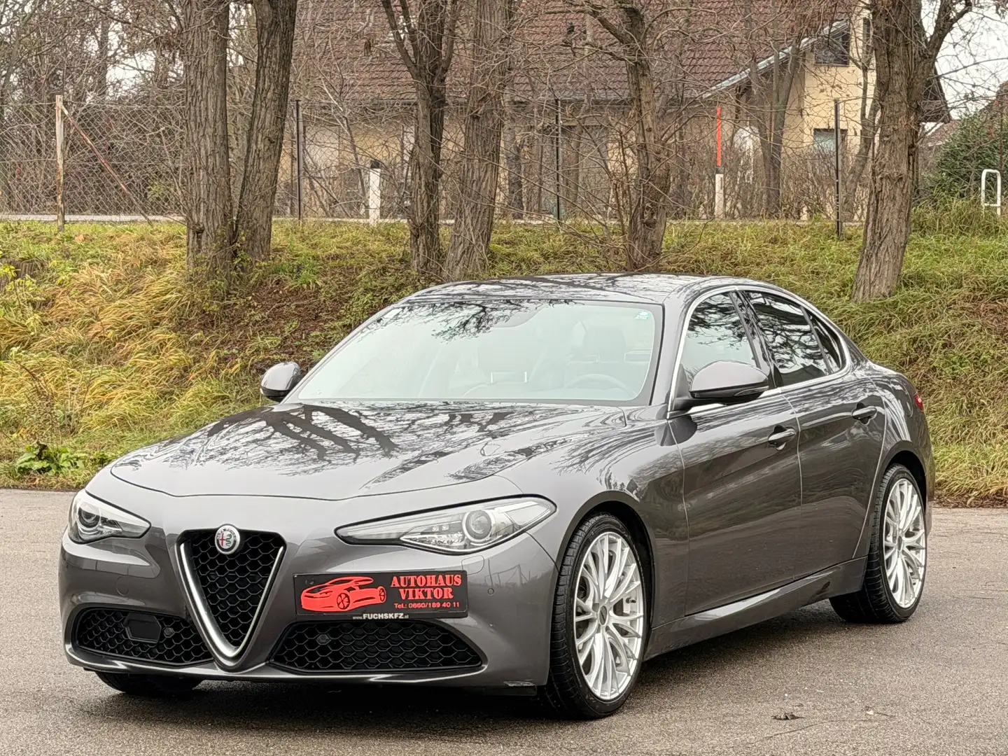 Alfa Romeo Giulia Super,Garantie,Leder,Navi,Kamera,Tempomat Grau - 1
