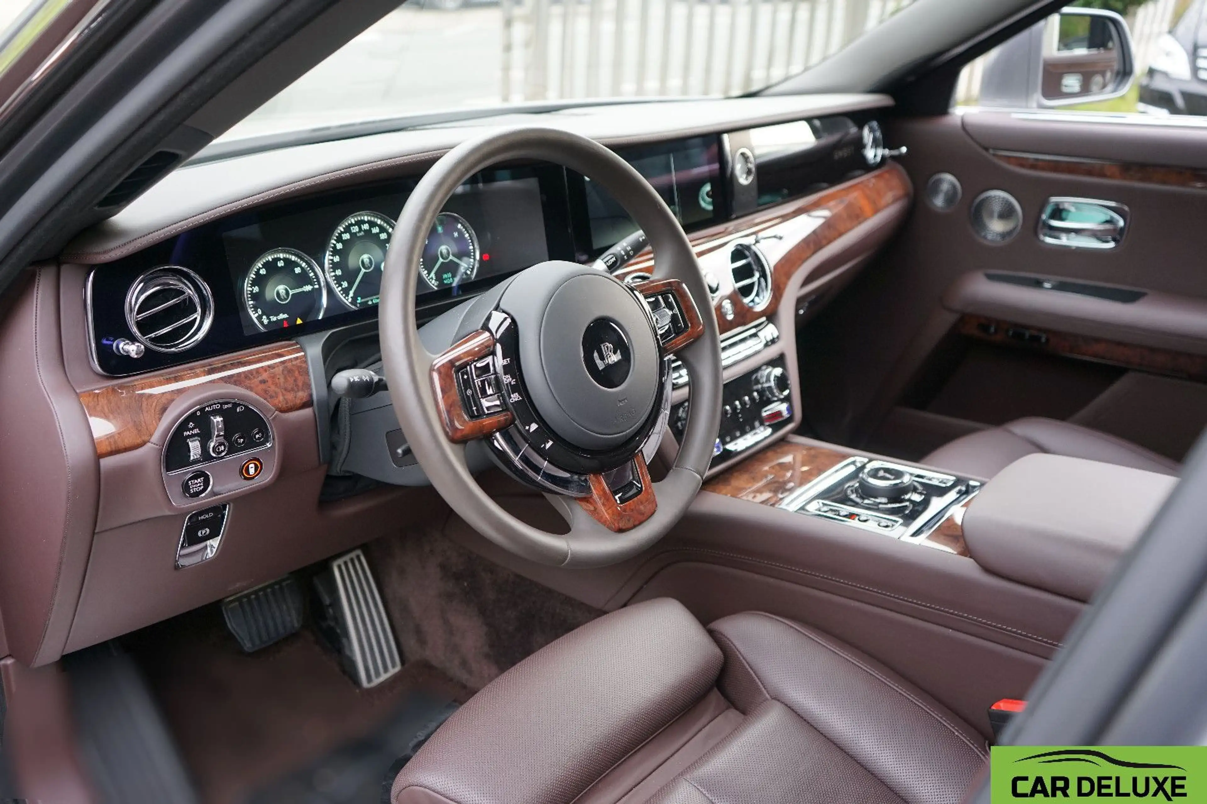 Rolls-Royce Ghost 4SEATS*STARS*BESPOKE*ILLUM-GRILL*4MASSAGE — photo 12
