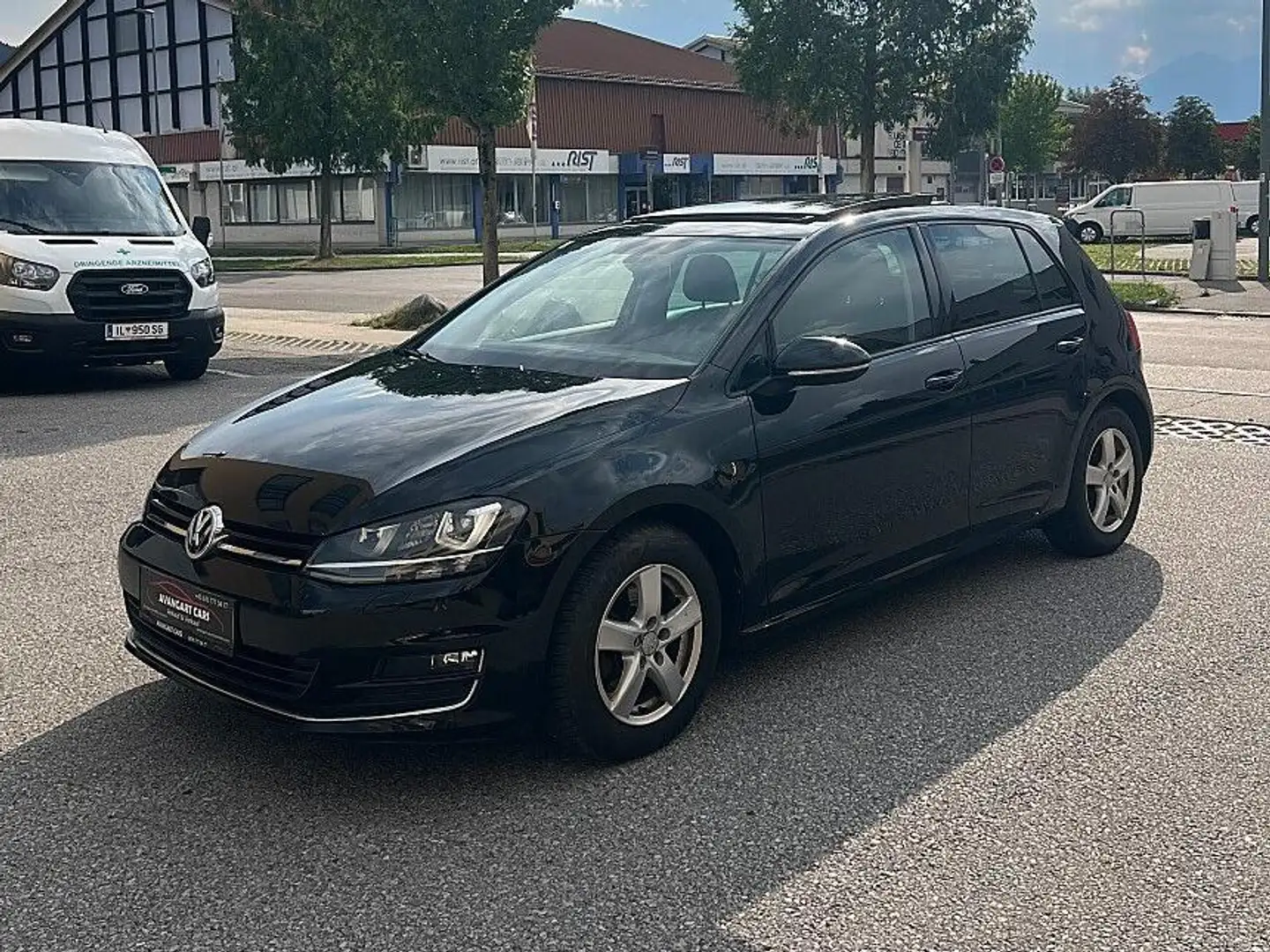 Volkswagen Golf Golf Sky 1,6 BMT TDI DPF 4Motion Sky Schwarz - 1