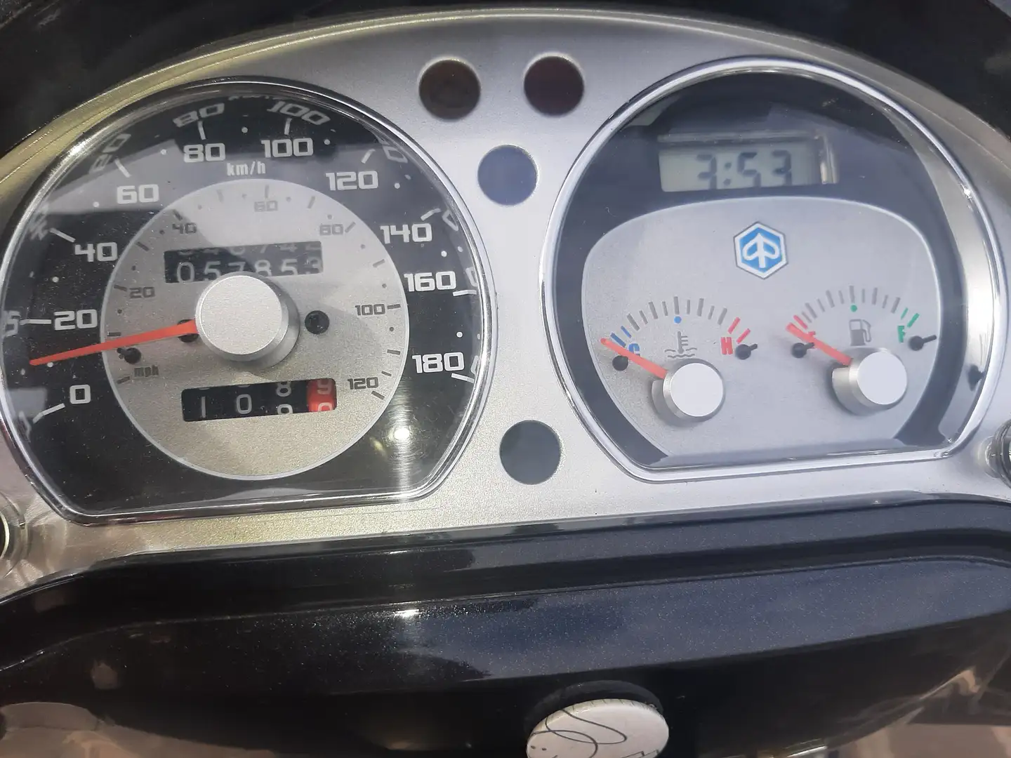 Piaggio Beverly 400 Tourer Noir - 1