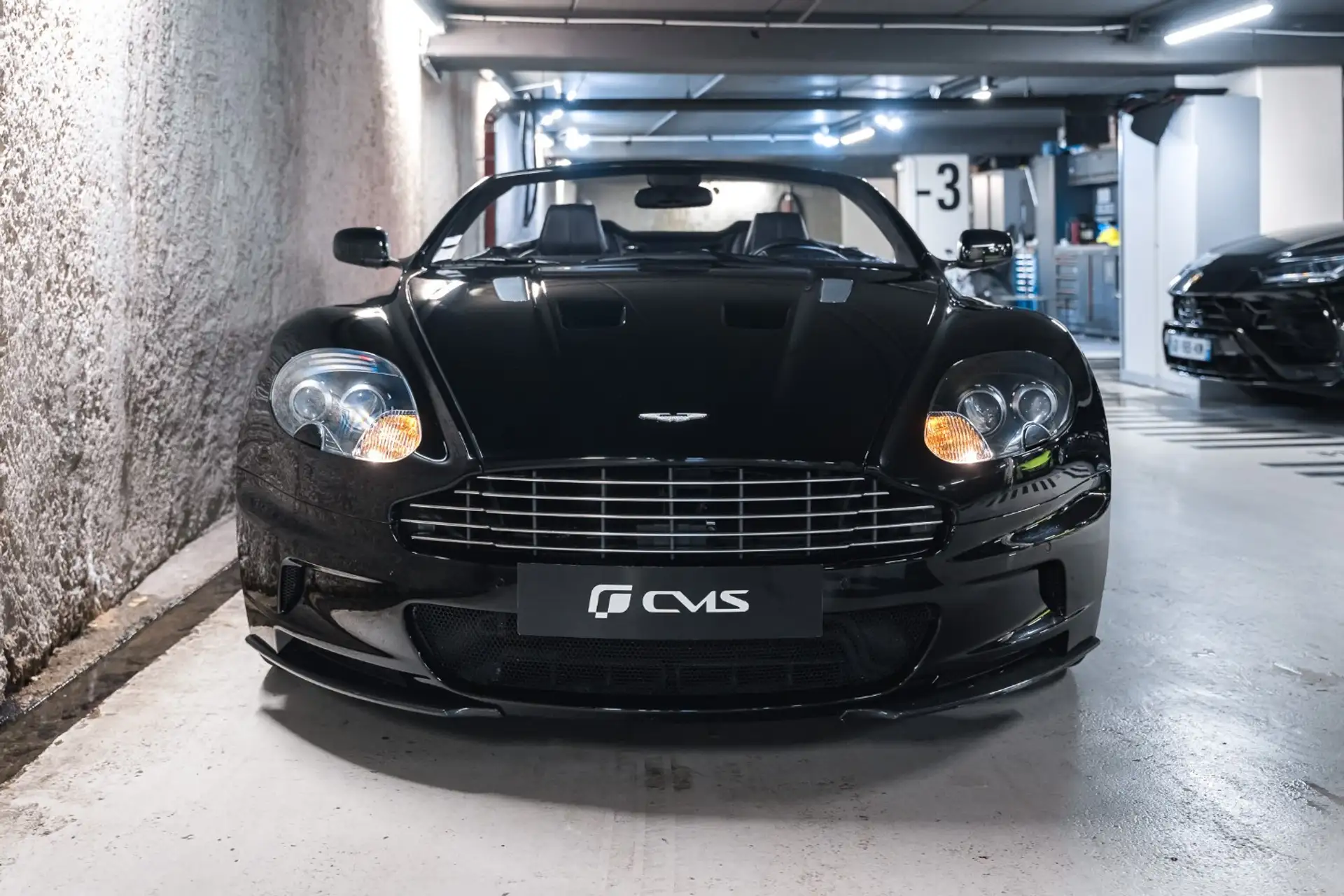 애스턴마틴 DBS Volante 2010 검정 사진 3
