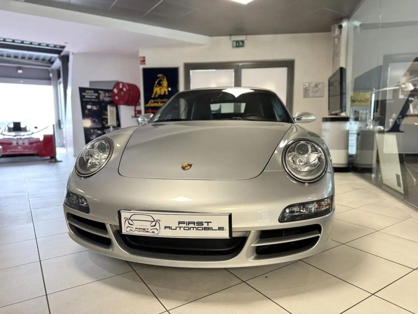 Porsche 911 (997) CARRERA 3L6 325CV Grau - 2