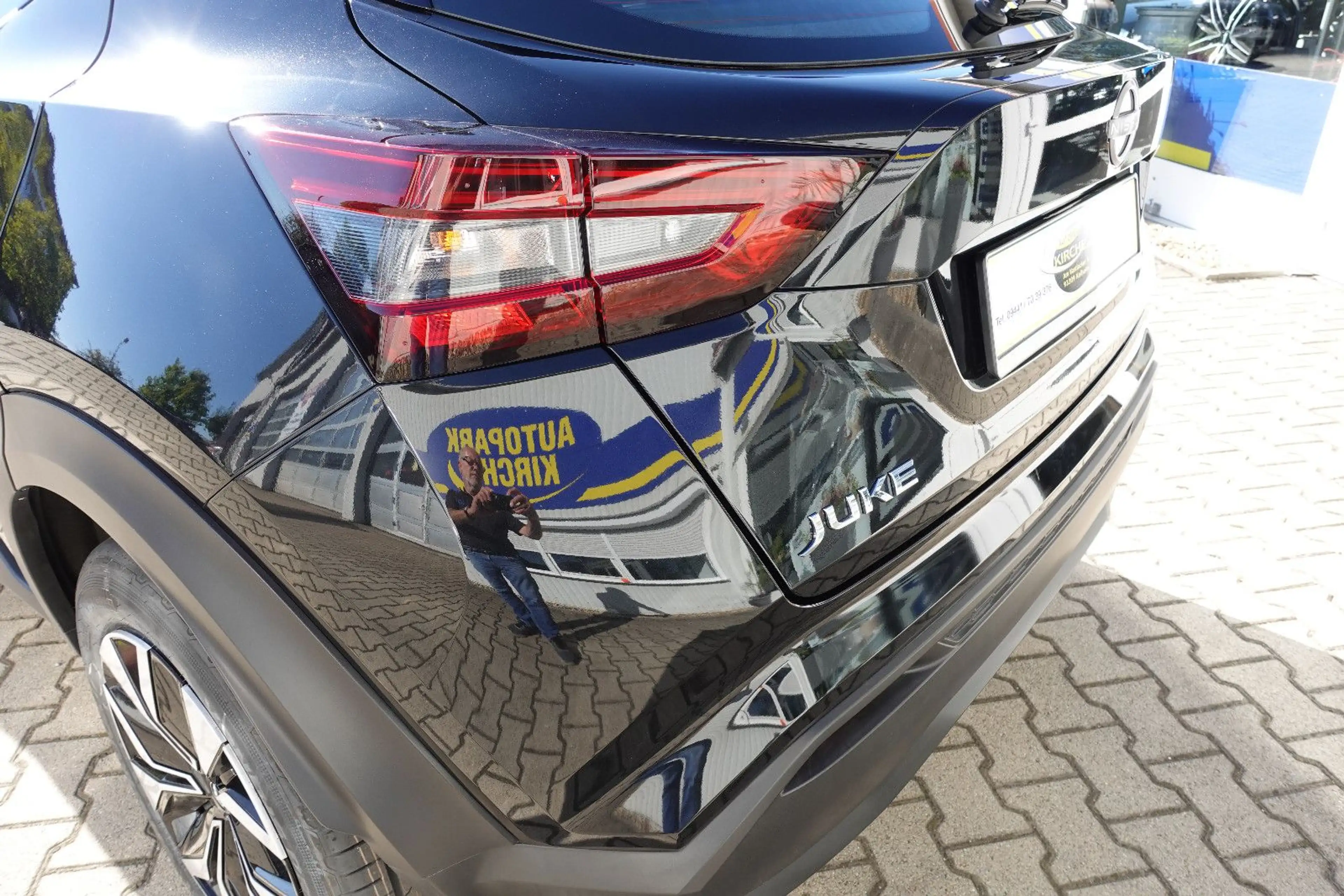 Nissan Juke 1.0 DIG-T ACENTA DCT CAR PLAY KAMERA SHZ KL — photo 6
