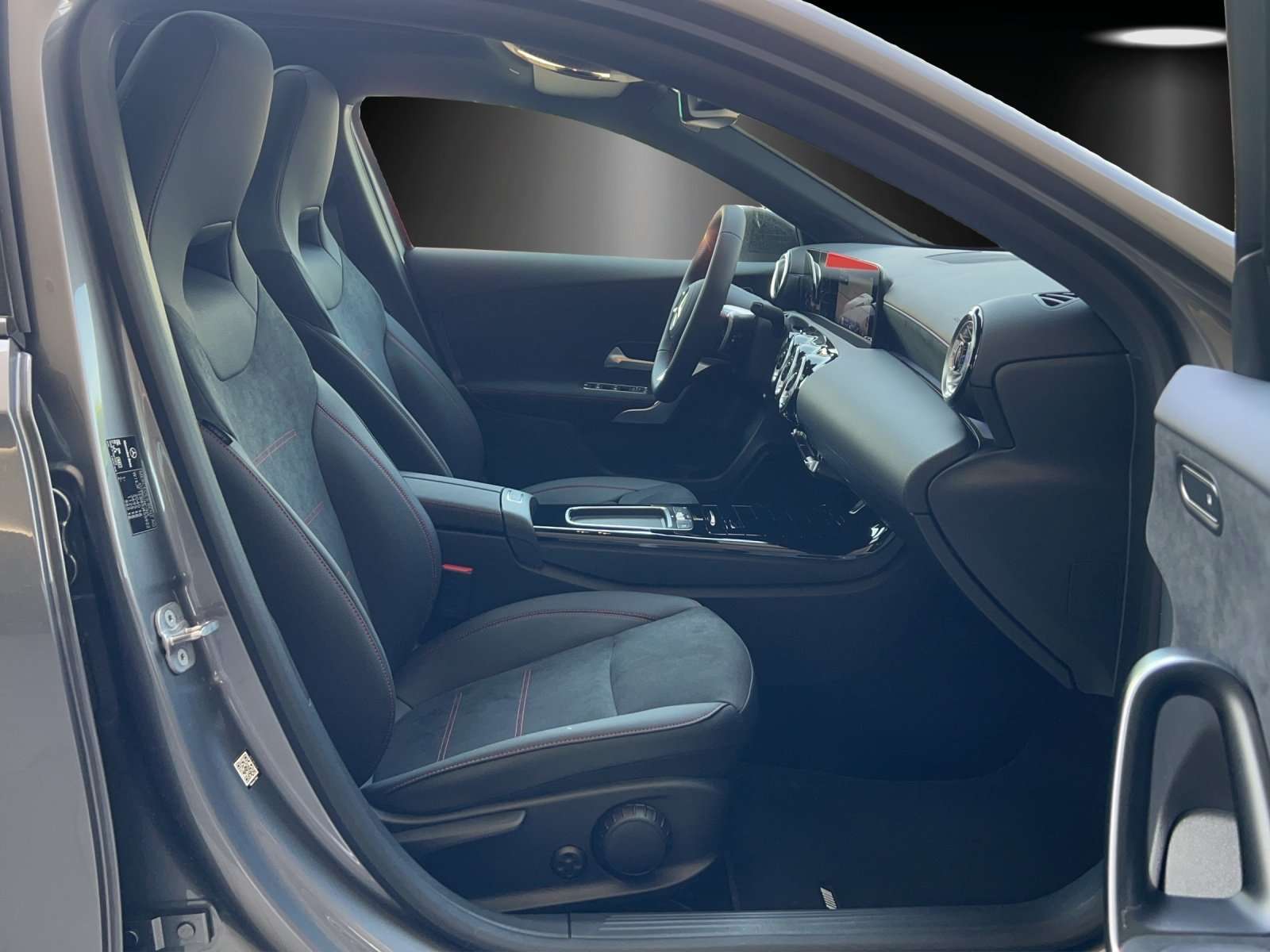 Mercedes-Benz A 220